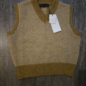 Zara Brown and White V-Neck Sweater